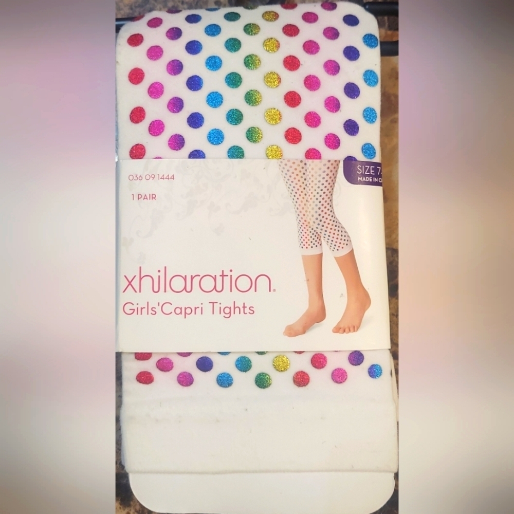 Xhilaration NWT  Girls Capri Polka Dot Tights Size 7-10